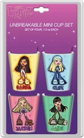 Silver Buffalo Hello Kitty Garden 4-Pack Mini Glass Set, 1.5 Ounces 7 Silver Buffalo Hello Kitty Garden 4-Pack Mini Glass Set, 1.5 Ounces - Image 7