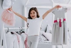 TechZoo 50 Premium Kids Velvet Hangers - 14" Inch Non-Slip Kids Hangers - Ultra Slim Space Saving Children Hangers - 360°Swivel Hook, Strong & Durable Kids & Preteen Hangers - Pink 13 TechZoo 50 Premium Kids Velvet Hangers - 14" Inch Non-Slip Kids Hangers - Ultra Slim Space Saving Children Hangers - 360°Swivel Hook, Strong & Durable Kids & Preteen Hangers - Pink -GENERIC Shop 41NbMStiUhL